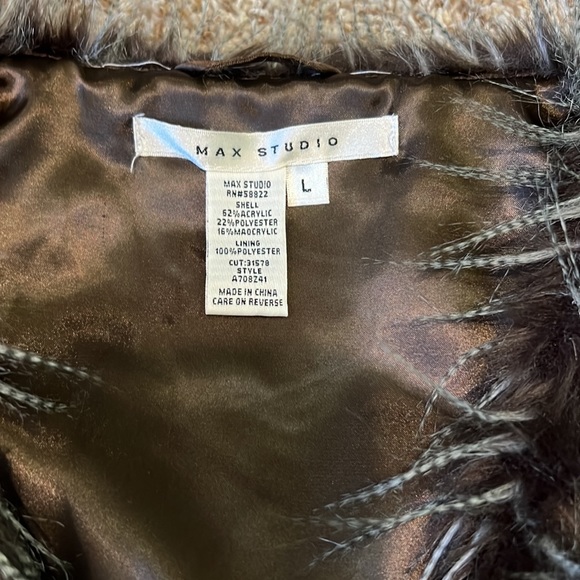 Max studio furry vest - Picture 3 of 5